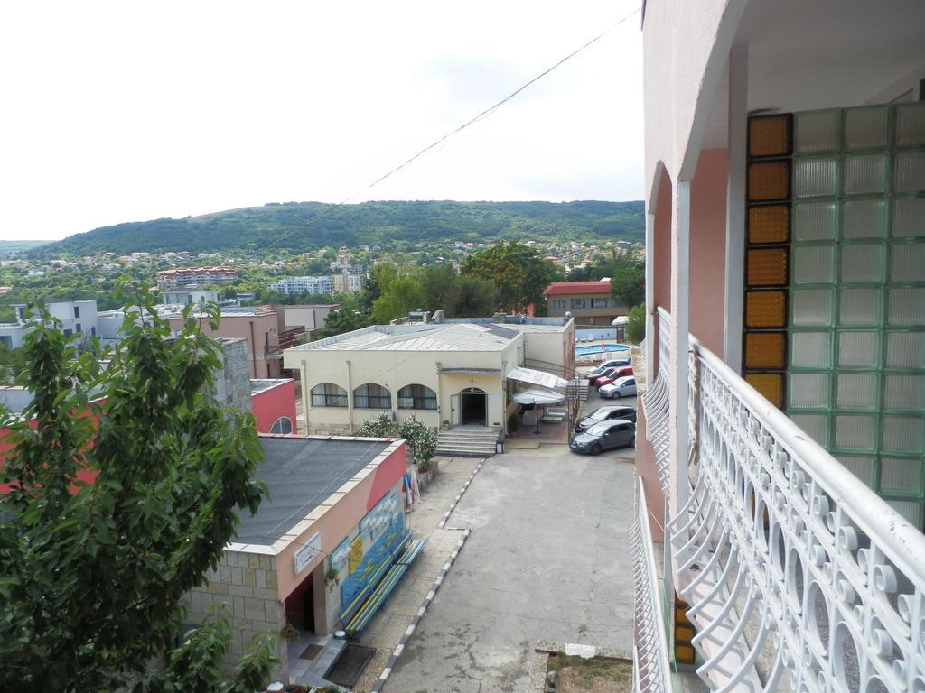 Olimpia Supersnab Hotel Balcic Exterior foto
