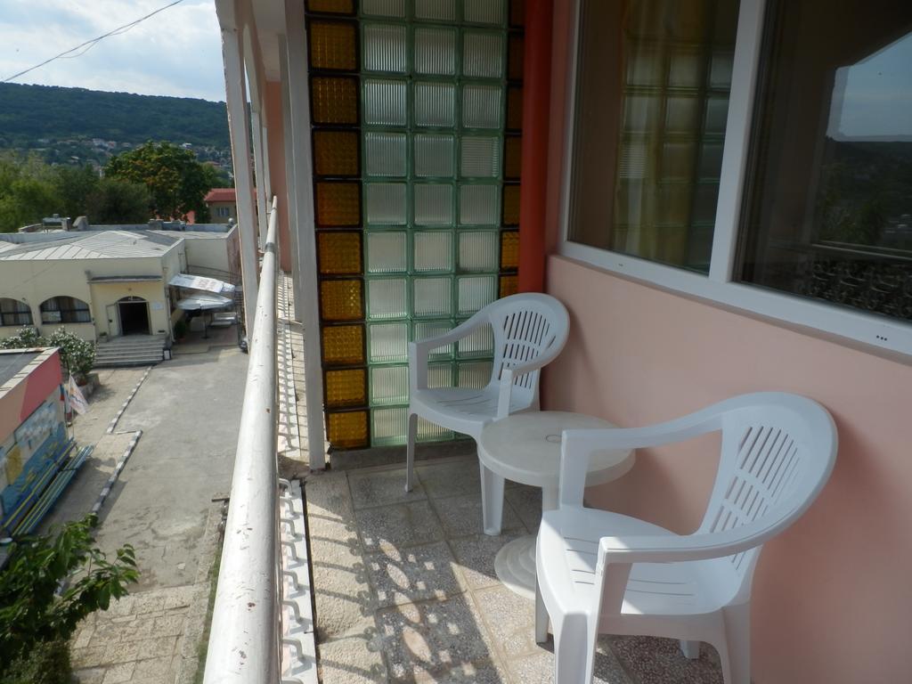 Olimpia Supersnab Hotel Balcic Exterior foto