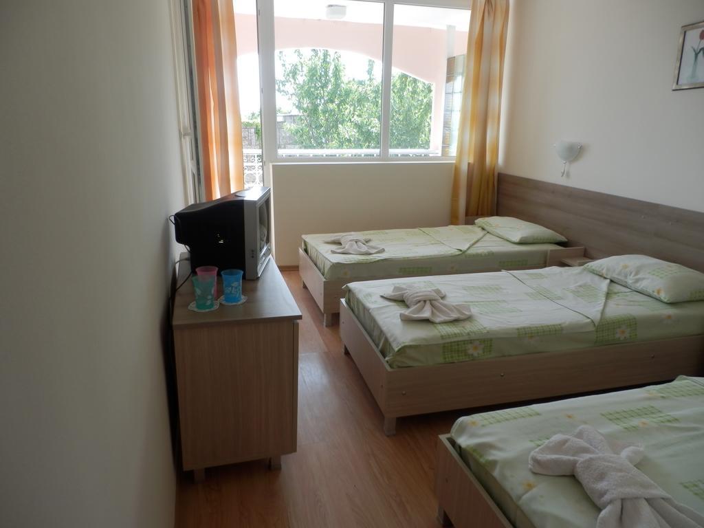 Olimpia Supersnab Hotel Balcic Cameră foto