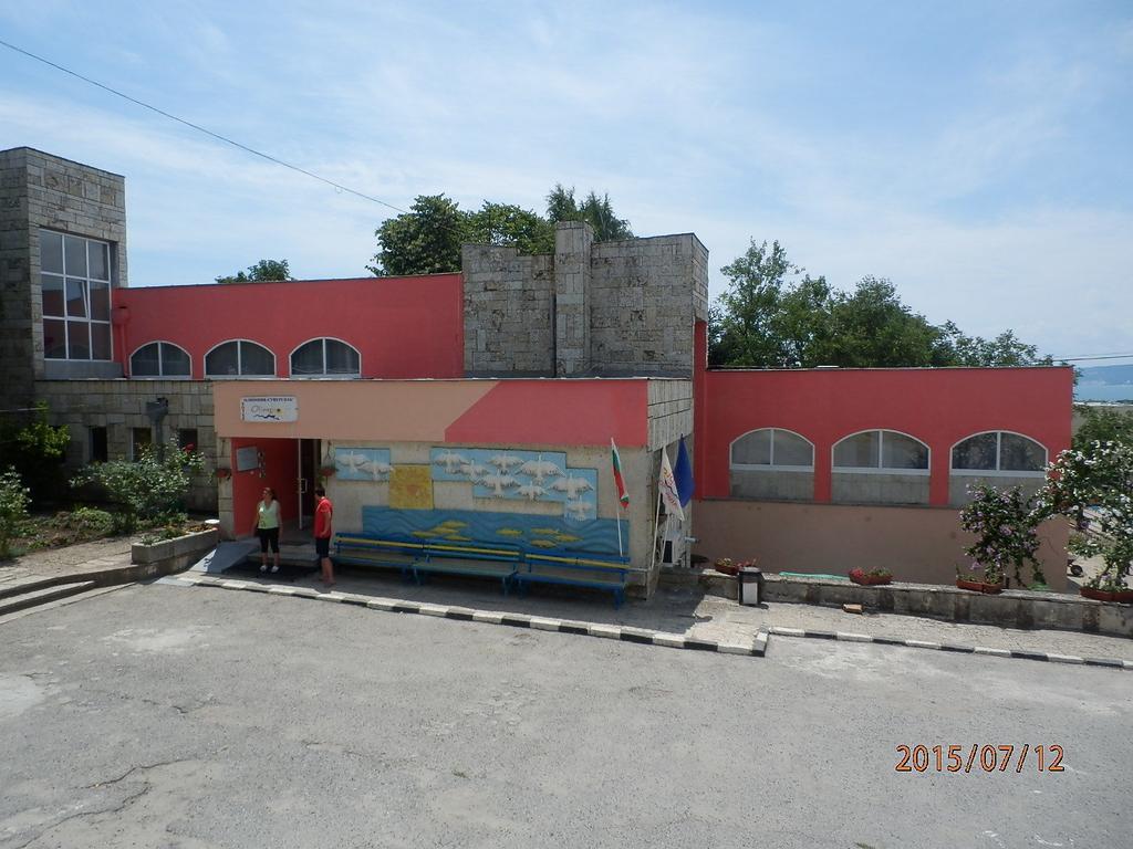 Olimpia Supersnab Hotel Balcic Exterior foto