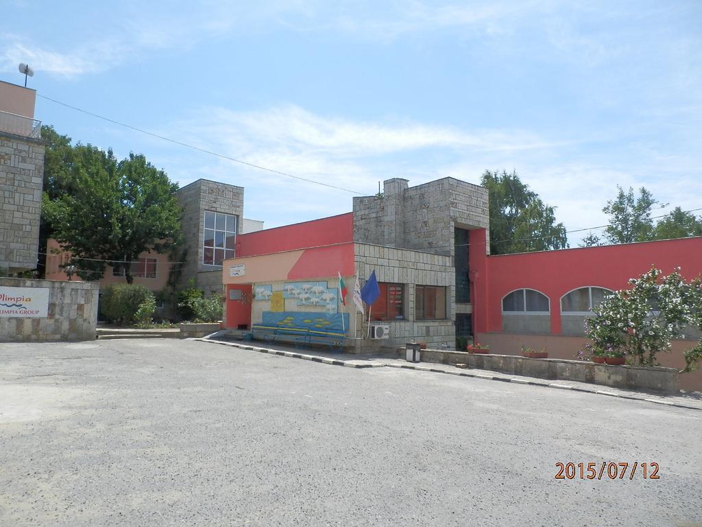 Olimpia Supersnab Hotel Balcic Exterior foto