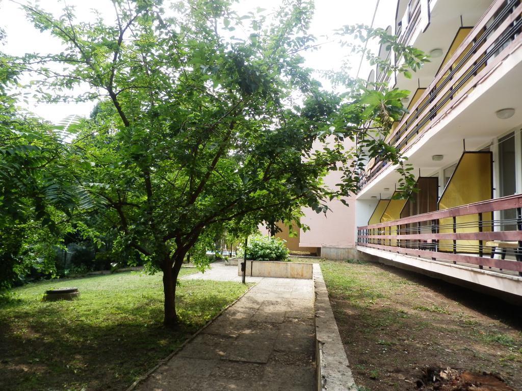 Olimpia Supersnab Hotel Balcic Exterior foto