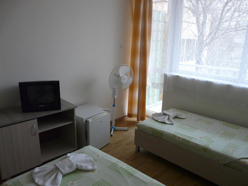 Olimpia Supersnab Hotel Balcic Cameră foto