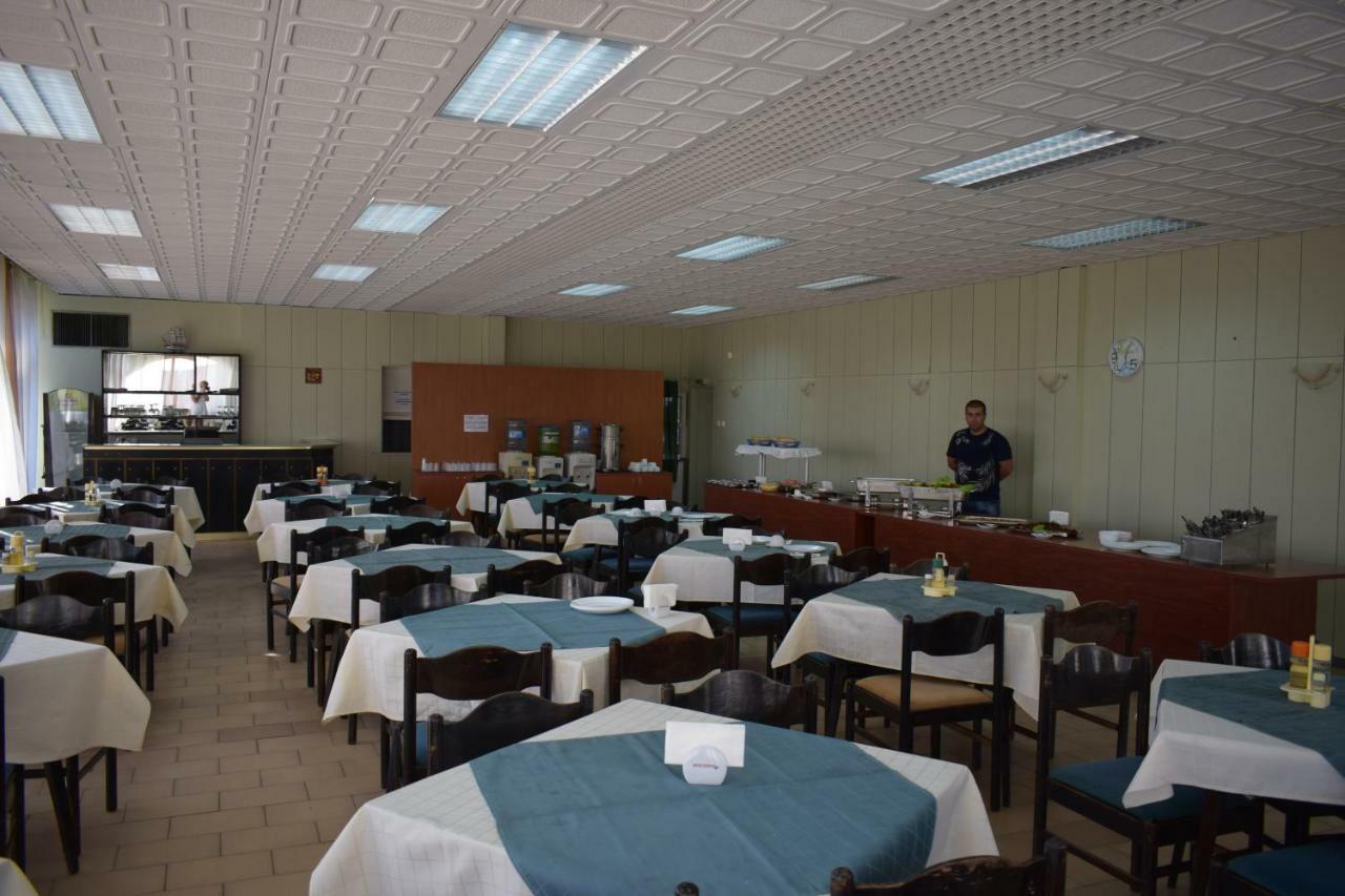 Olimpia Supersnab Hotel Balcic Exterior foto